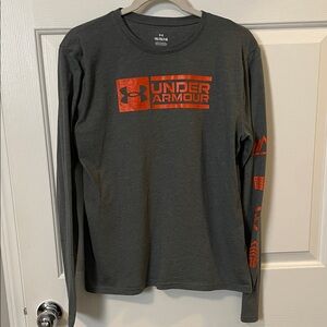 Under Armour Kids Dark Gray XL Long Sleeve Orange Accents